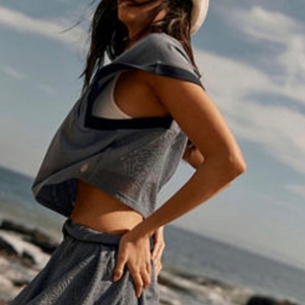 FREE PEOPLE MOVEMENT GOOD SPORT TEE NIGHTSHADE MEDIUM - Picture 2 of 9